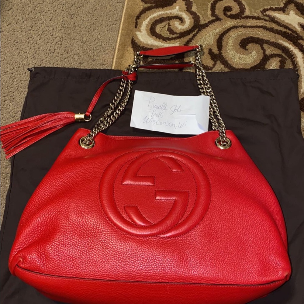 Gucci medium soho bag